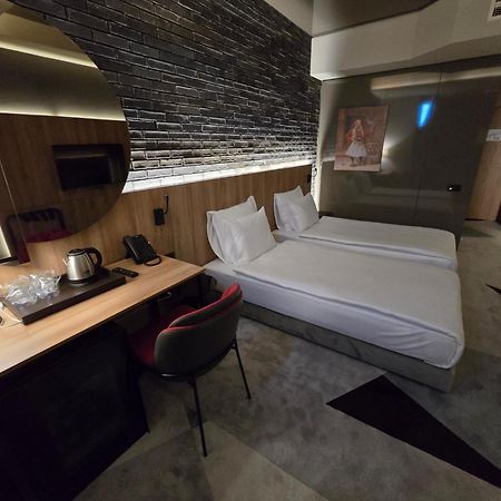 Hotel Vojvoda Putnik Vranje Bagian luar foto