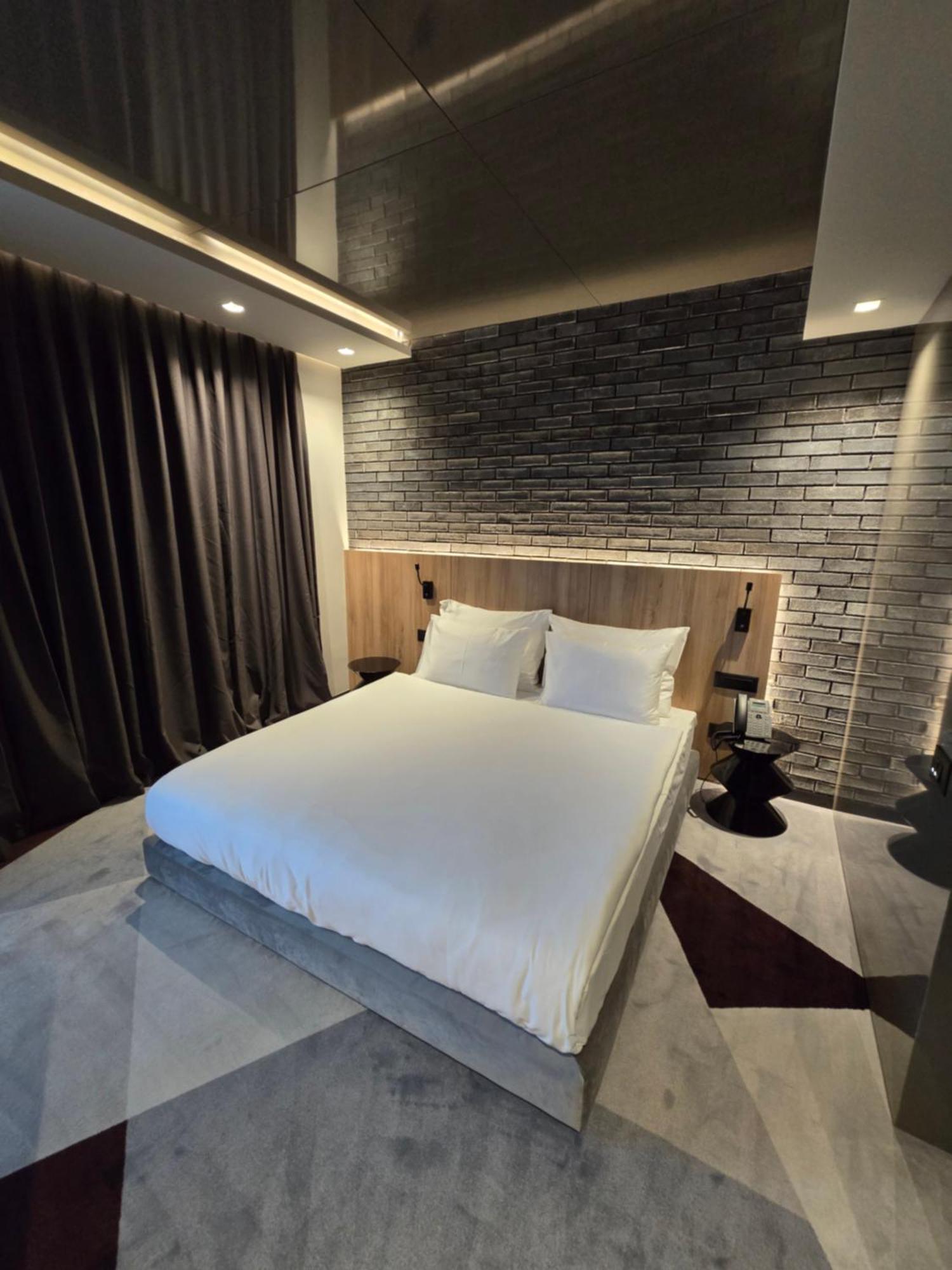 Hotel Vojvoda Putnik Vranje Bagian luar foto
