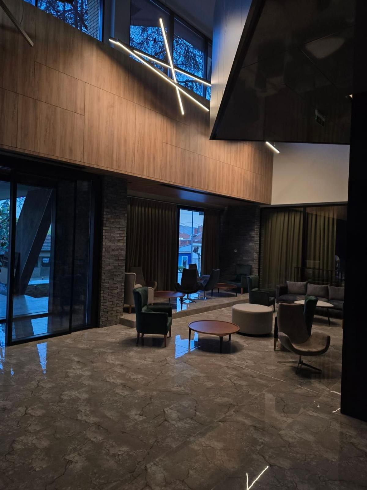 Hotel Vojvoda Putnik Vranje Bagian luar foto