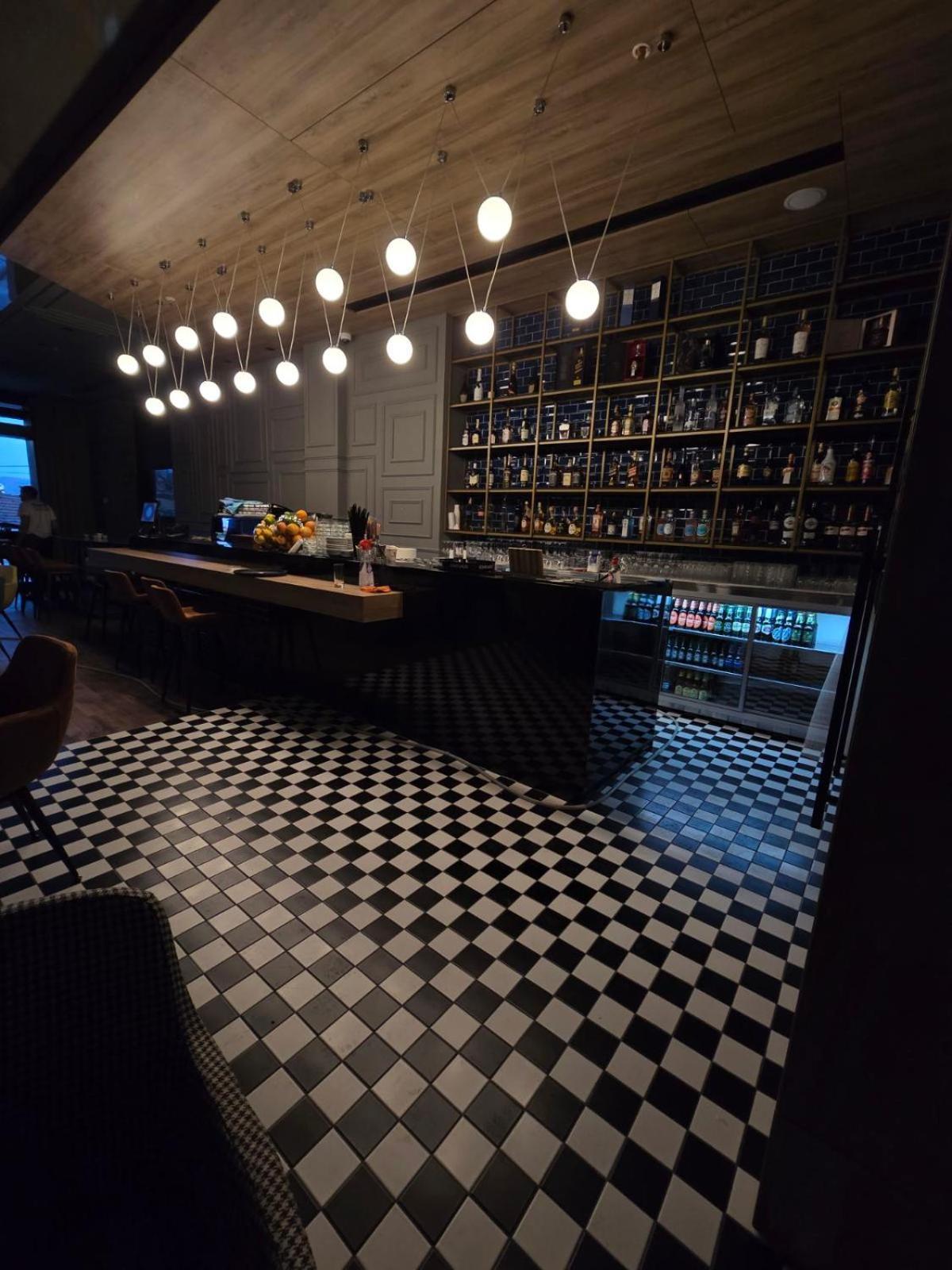Hotel Vojvoda Putnik Vranje Bagian luar foto