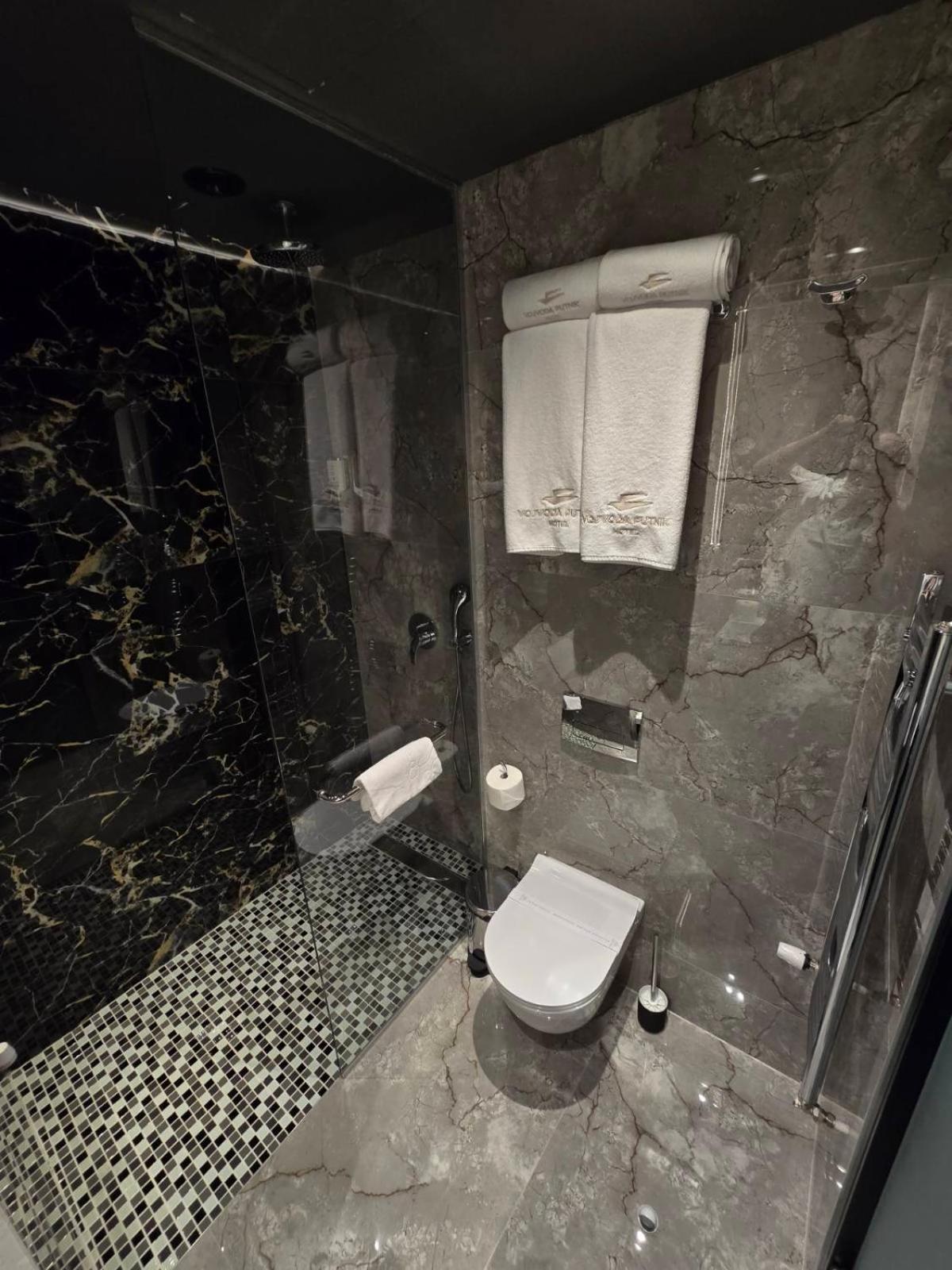 Hotel Vojvoda Putnik Vranje Bagian luar foto