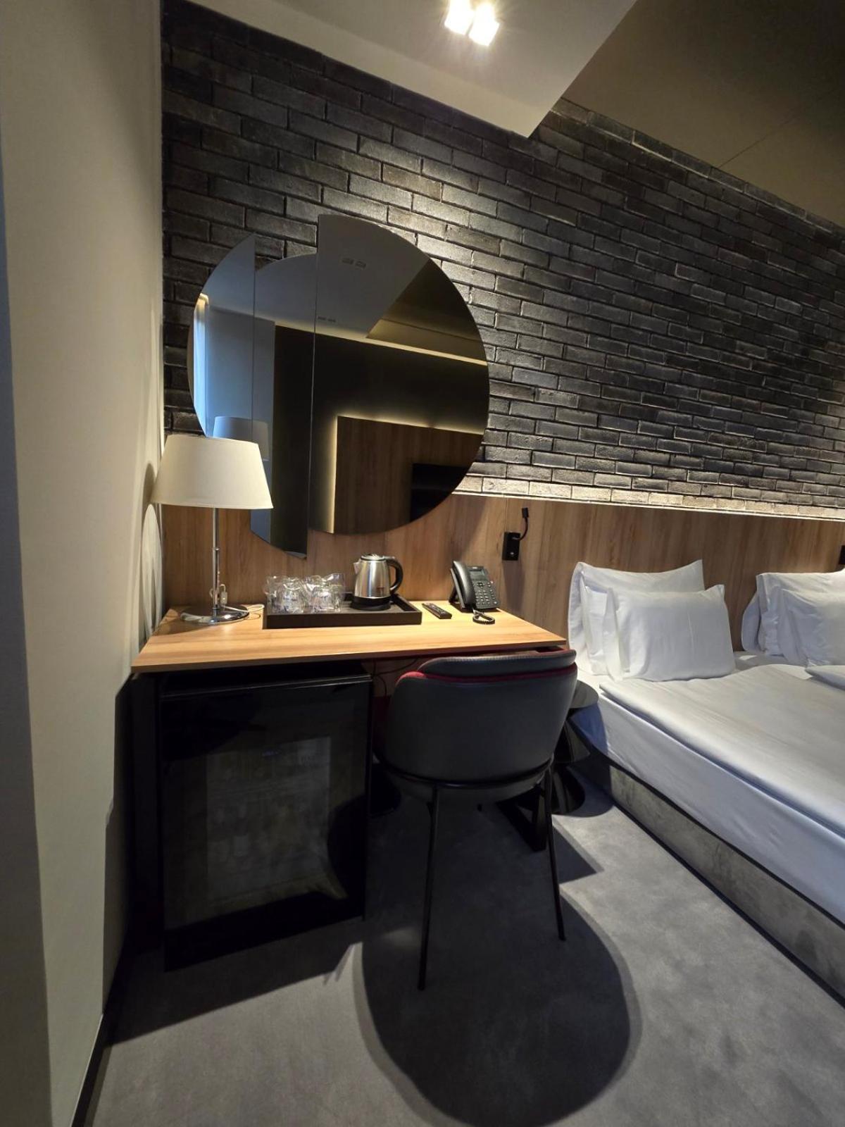 Hotel Vojvoda Putnik Vranje Bagian luar foto