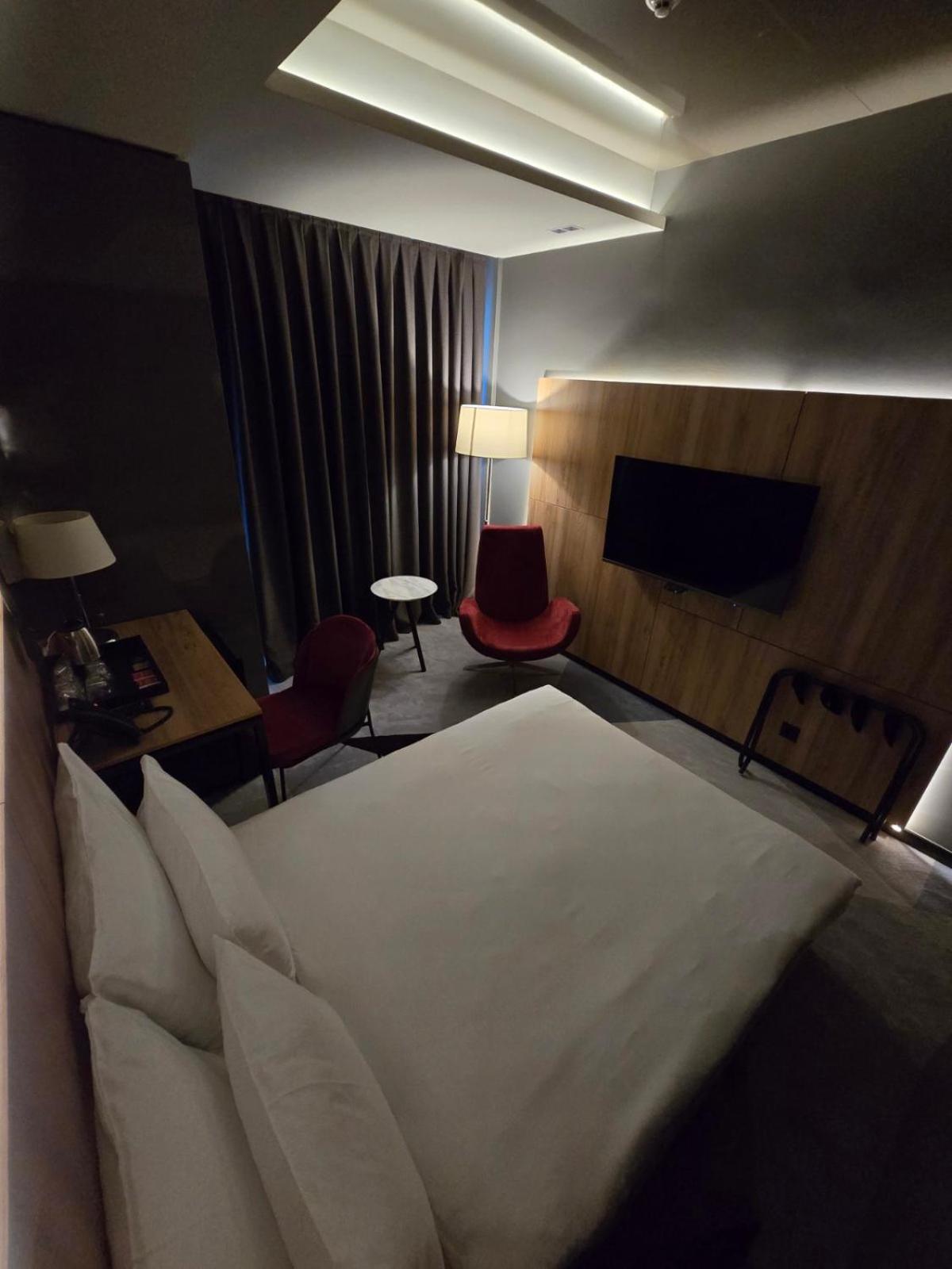 Hotel Vojvoda Putnik Vranje Bagian luar foto